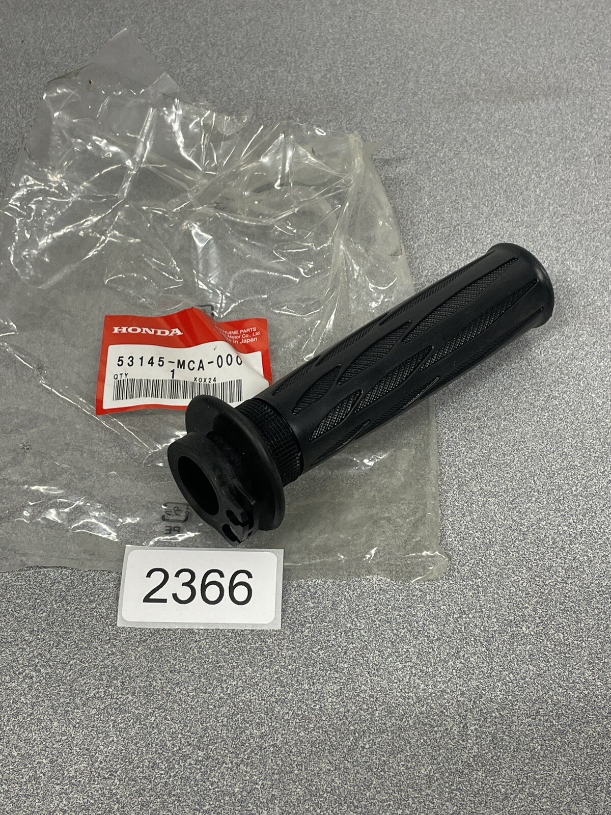 19527-PHK-000 OEM HONDA BREATHER COOLANT HOSE 97-01 INTEGRA B18B1