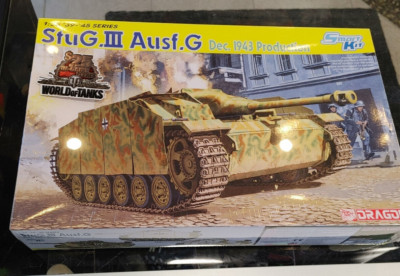 DRAGON 6581 1/35 STUG III AUSF.G DEC. 1943 PRODUCTION