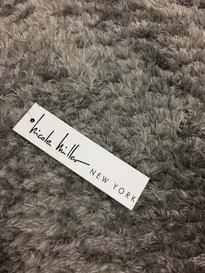 Nicole Miller One Piece Lightly Padded Swimsuit Size Small Black MSRP $120 - Image 3 of 4