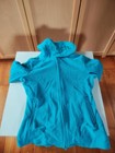 Bench jacke Größe M, hellblau, kaum getragen