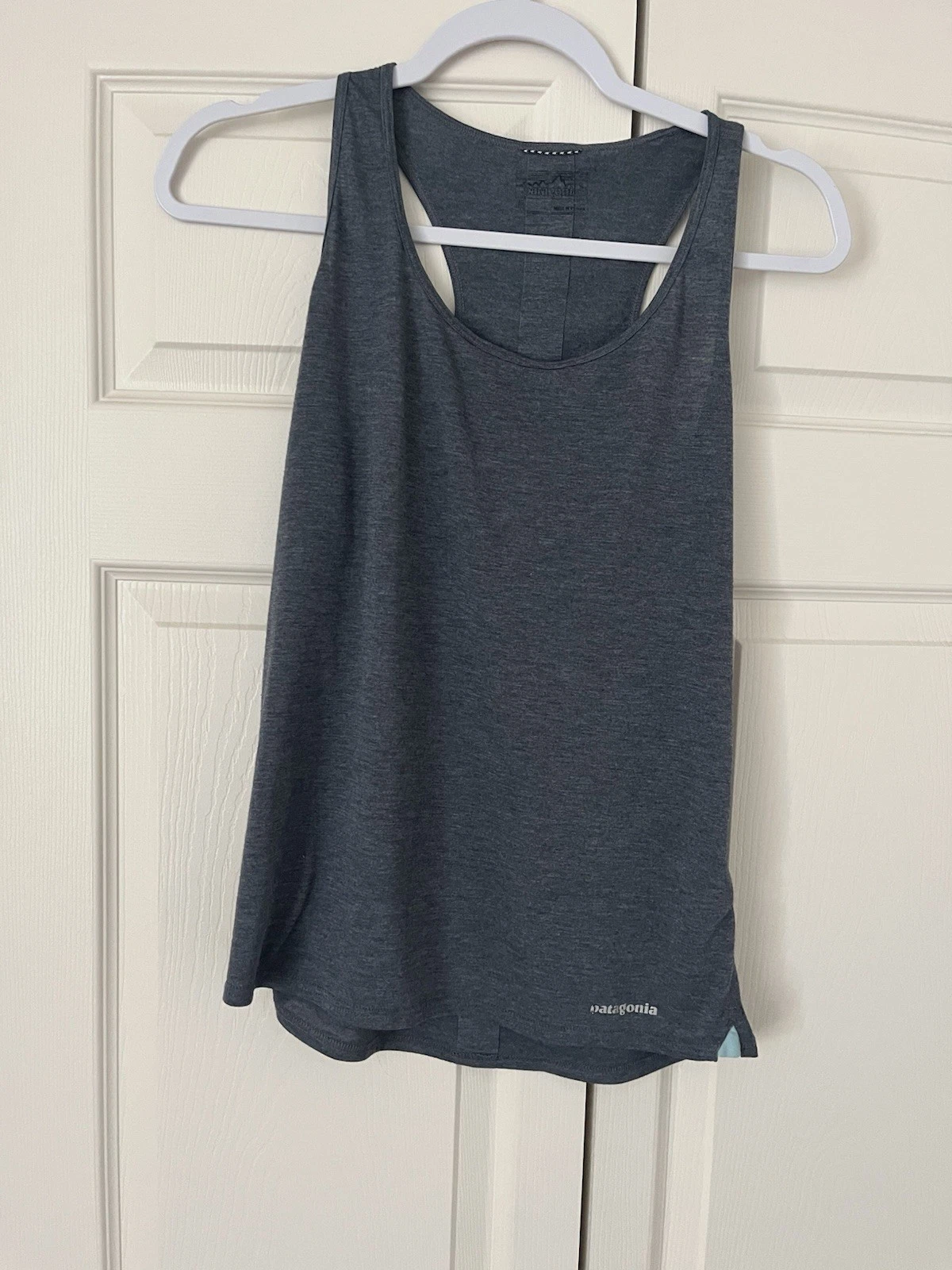 Patagonia Women's Nine Trails Tank Top Norwood Blue Gray Size Medium