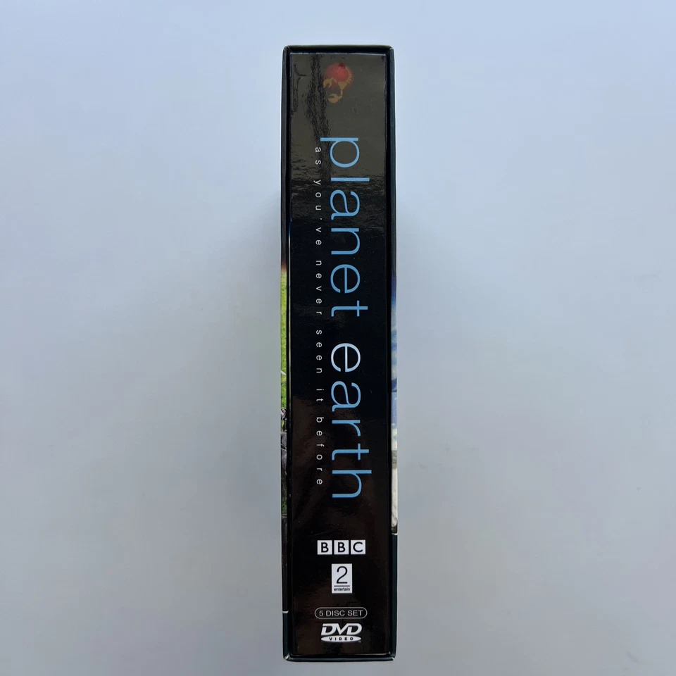 David Attenborough: Planet Earth – The Complete Series (PAL DVD) - Image 2 of 4