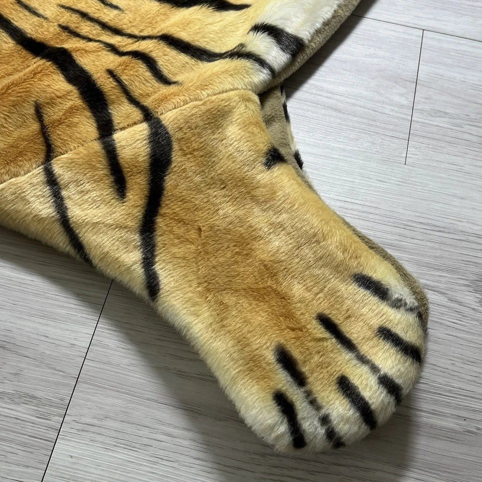 BRUBAKER Realistic Plush Tiger Rug 72" x 42" Bengal Blanket Nordress Head Decor - Image 4 of 4