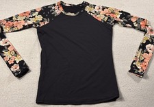 Billabong UV Protection Rash Guard Surf Swim Shirt Women XS Long Sleeve Floral