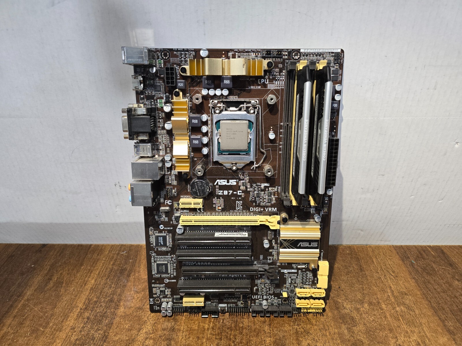 INTEL I7 4770K MOTHERBOARD