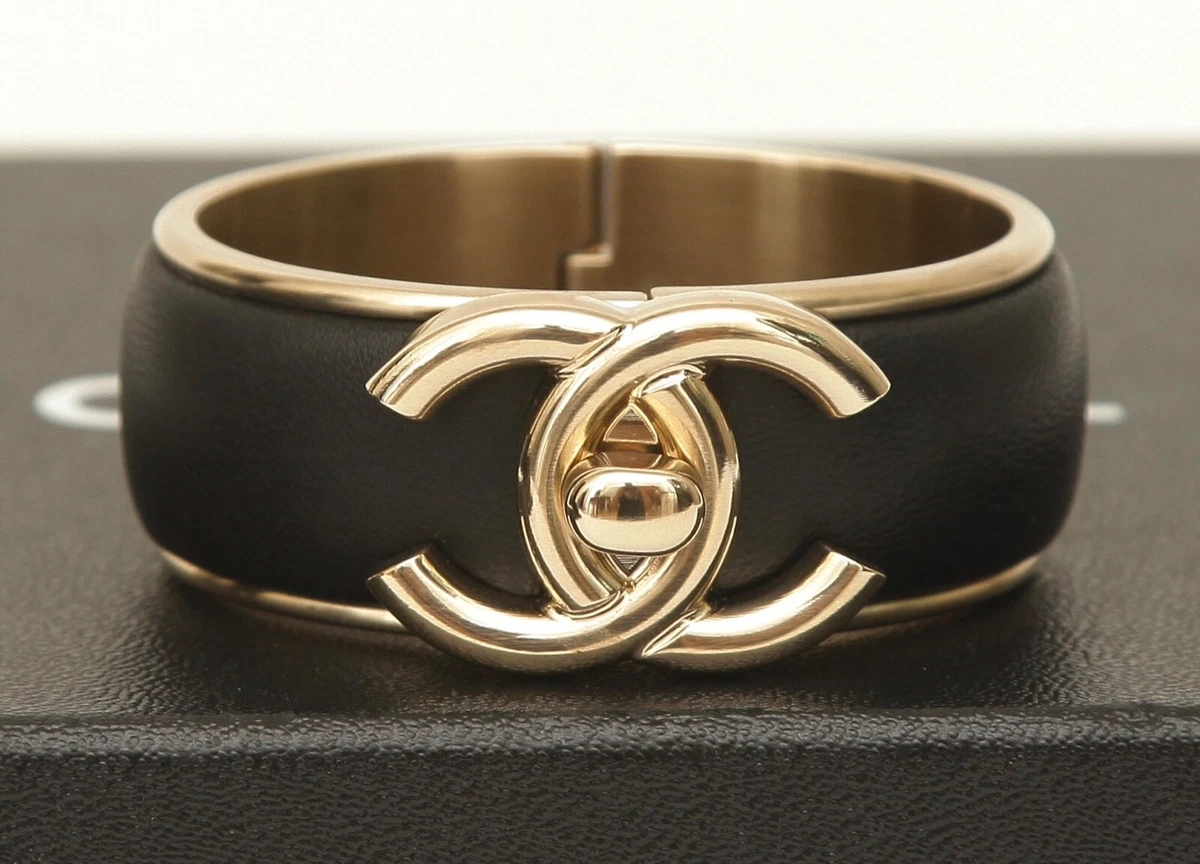 CHANEL Black Leather Cuff Bracelet Bangle Gold HW CC Turnlock Wider 21S 2021