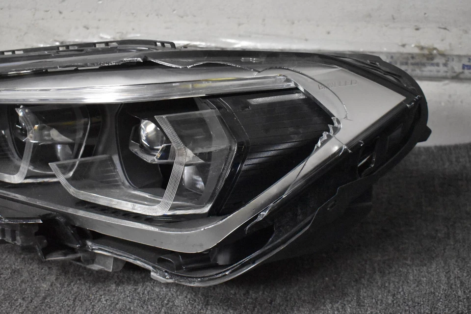 Faro lateral izquierdo bmw x1 2020-2022 fabricante original de fábrica Foto 3 de 4