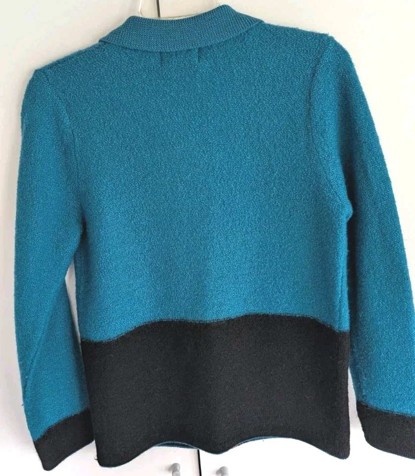 复古 90 年代 Style & Co Petite 绿松石和黑色色块拉链前开衫 — 第 4/4 张图片