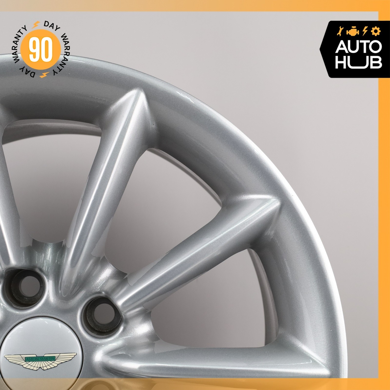00-04 Aston Martin DB7 Vantage 9 x 18 18" Rear Wheel Rim 36120944AB OEM
