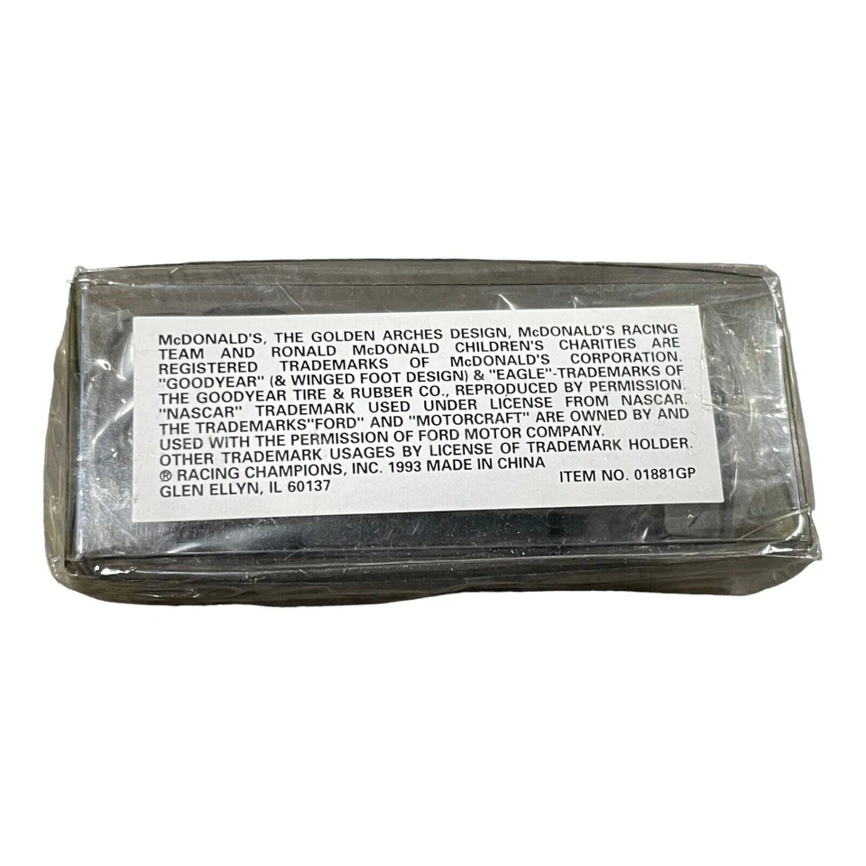 Coche de prueba Hut Stricklin Racing Champions Premier McDonalds 1/64 Foto 3 de 4