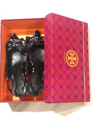 tory burch rosalind pump