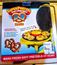 SUPER PRETZEL Soft Pretzels MAKER With Cheese Warmer