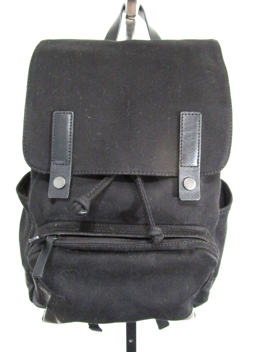 EUC! Everlane Black Canvas Modern Commuter Minimalist Laptop Backpack Best Unisex Nylon Commuter Backpack by Everlane | Field Mag main image 4