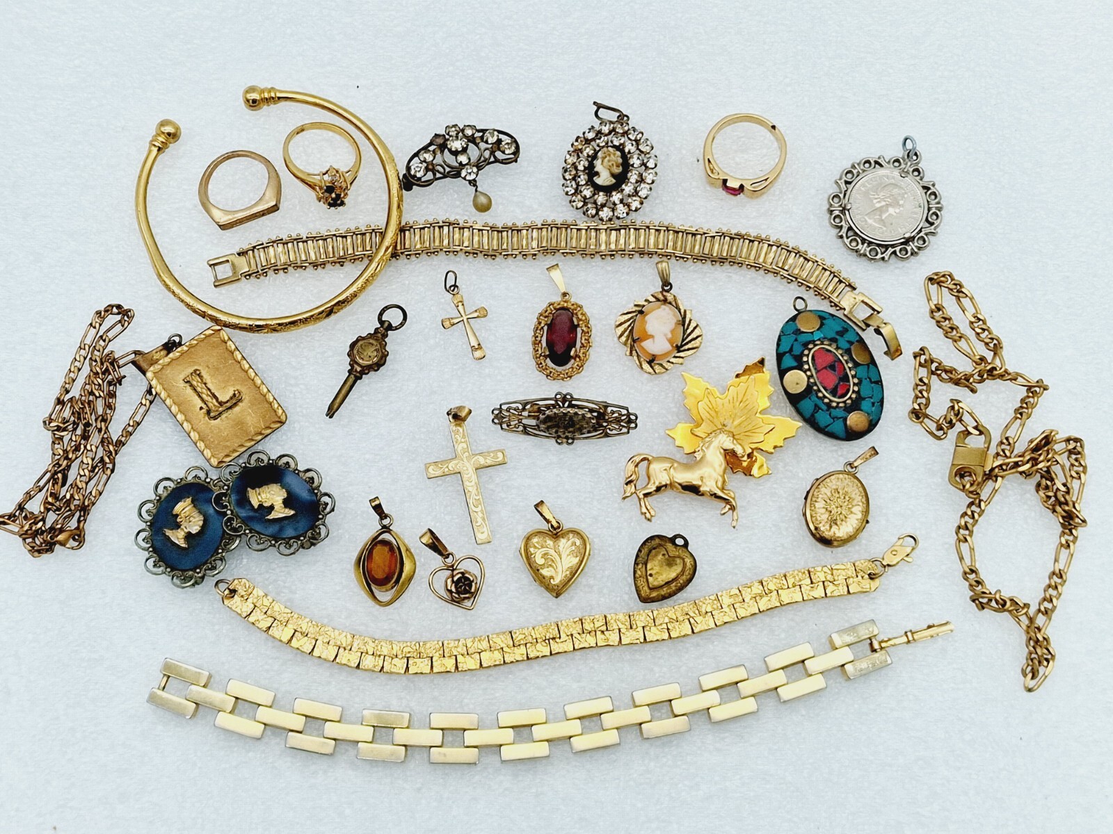 Antique & Vintage Costume Jewellery Job Lot Bundle For Spares Repair