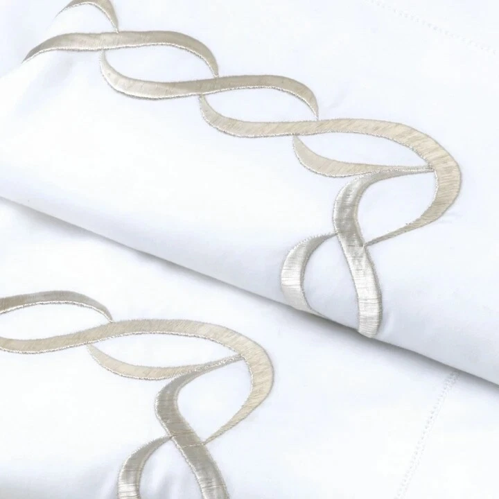 ПОДОДЕЯЛЬНИК PRATESI QUEEN 1 СТАНДАРТНАЯ ПРИТВОРНАЯ ЦЕПОЧКА БРОНЗОВАЯ ВЫШИВКА ГРЕБЕШОК ИТАЛИЯ