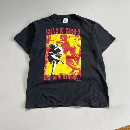 Large Guns N Roses Use Your Illusion Tour T-shirt 1990s vintage concert t-shirt, vintage, size L, single stitch, B+ condition
