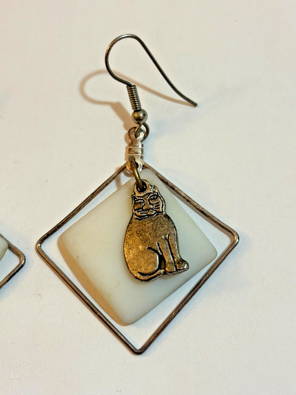 Unique Silver Tone Kitty Cat Square Polished Ston… - image 3