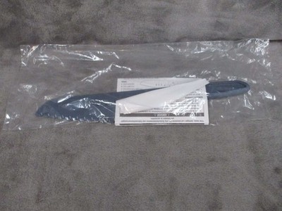 Pampered Chef Serrated Nylon Blade New Classic Chef Knife Blue Handle 8 Inch 