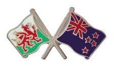 New Zealand Flag & Wales Flag Friendship Courtesy Pin Badge 