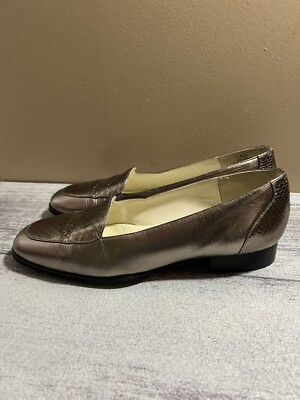 Nordstrom Womens Gold Metallic Slip On Loafer N Croc Embossed Almond  Toe
