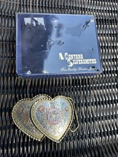 MONTANA SILVERSMITH DOUBLE HEART SILVER AND GOLD ROPE TRIM BELT BUCKLE 3 1/2" W