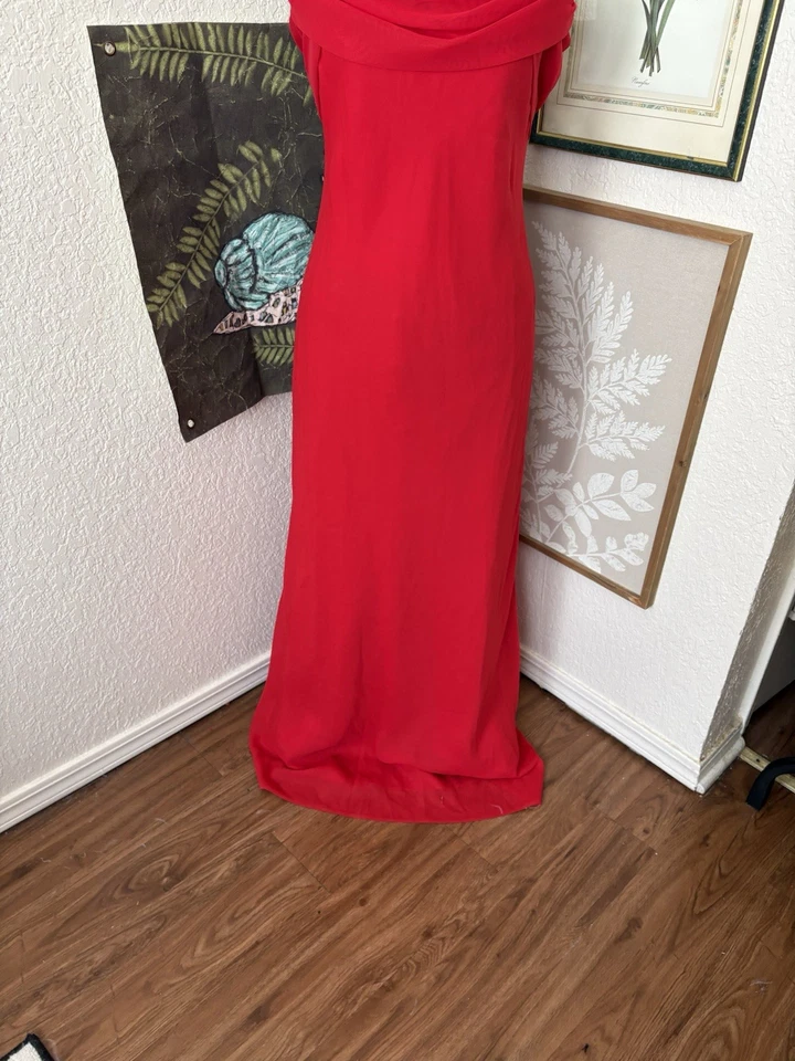 Maxi Vestido Y2K Hecho en EE. UU. Fiesta Formal Talla Grande Rojo Hasta el Suelo Vestido Foto 2 de 4