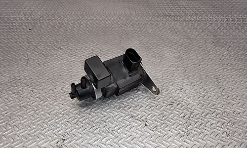 Audi A8 S8 D3 4E 2005 Diesel 202kW Turbolader Druckwandler Magnetventil