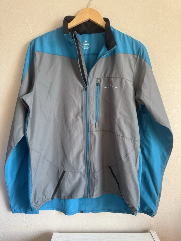 Jaqueta Ron Hill Stride Windspeed - Compatível com Vision LED - Tamanho Pequeno (V3) - Imagem 2 de 4