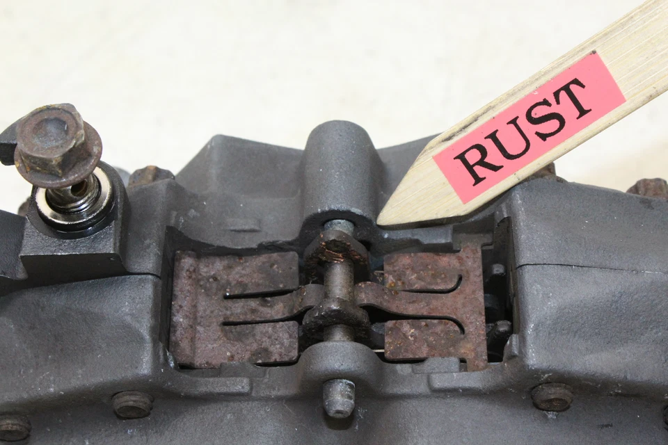 Juego de pinzas de freno delanteras derecha izquierda Honda Cb900f 919 2002 par de pinzas Foto 4 de 4