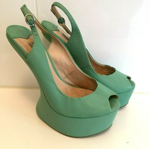 tony bianco green heels