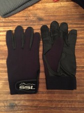 horse riding gloves