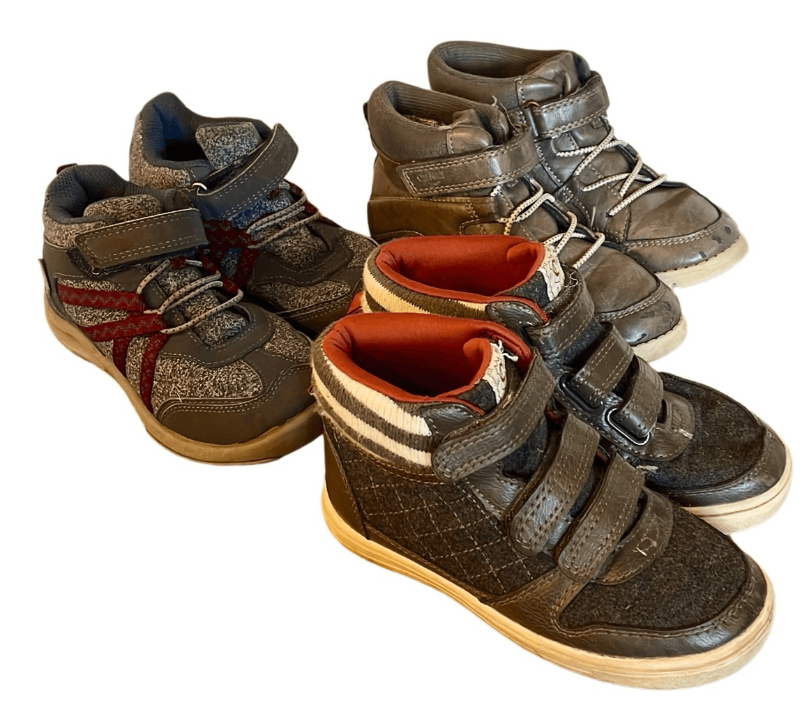 Boys Carter’s Oshkosh size 12 boys bootie bundle