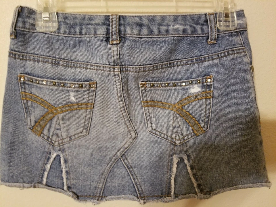 Falda limitada demasiado juvenil niñas talla 8.5 denim 28 W 11 L desgastada cuentas bling  Foto 3 de 4