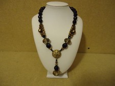 Designer Fashion Necklace 17 1/2in Beaded/Strand Dangle Female Adult Black/Gold