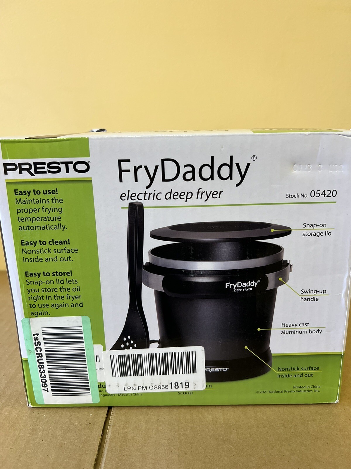 Presto, (05420) FryDaddy Electric Deep Fryer Black. Open Box Brand