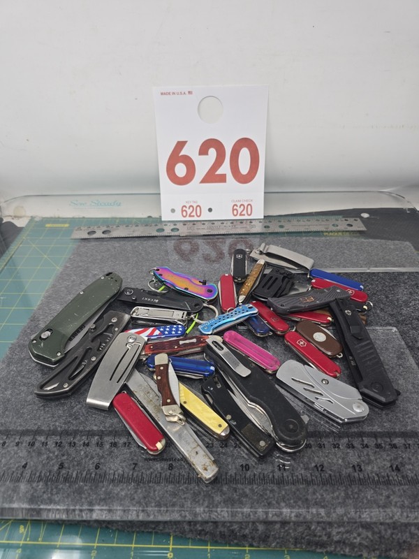 Gerber Victorinox knife Multi-tool Lot + Others 30+ Items 1 Price