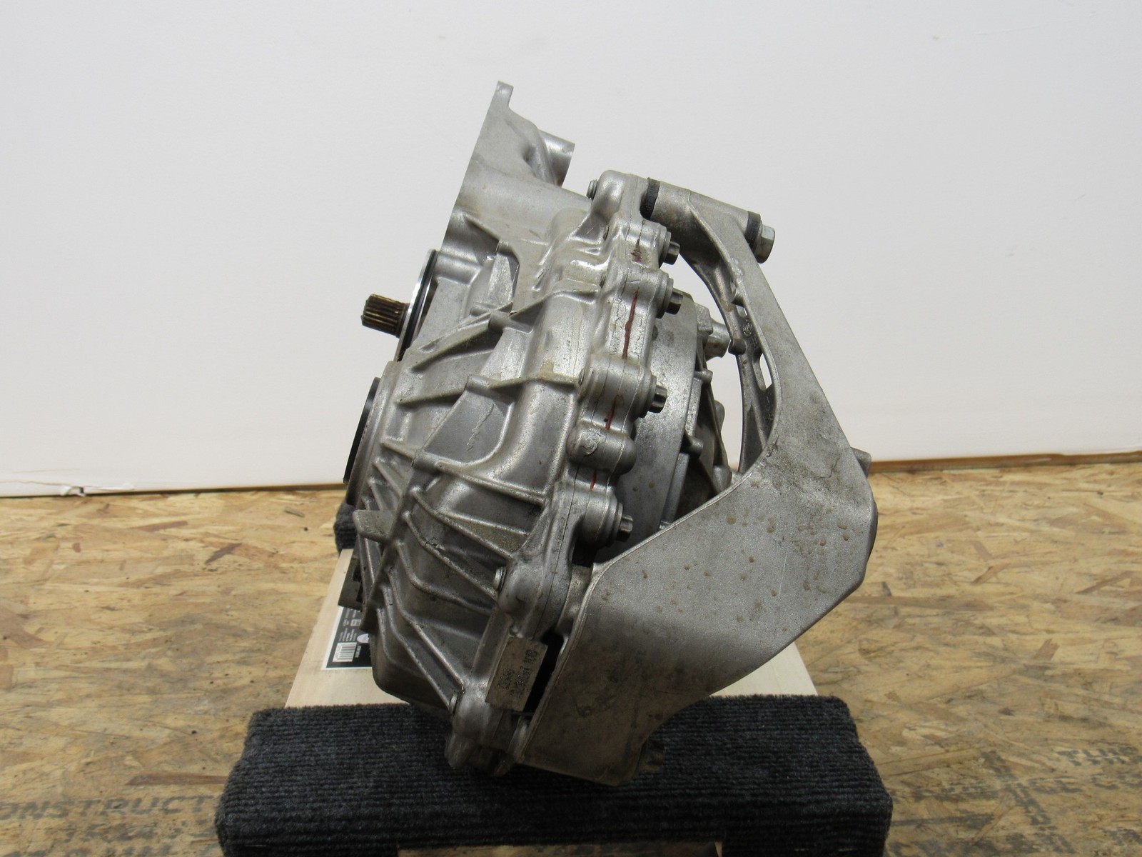 14-20 BMW I8 2015 AWD Electric Motor Front 2-Speed Transmission AT :M