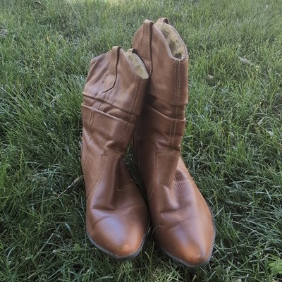 Andrea Women's Brown Leather Boots Size 7