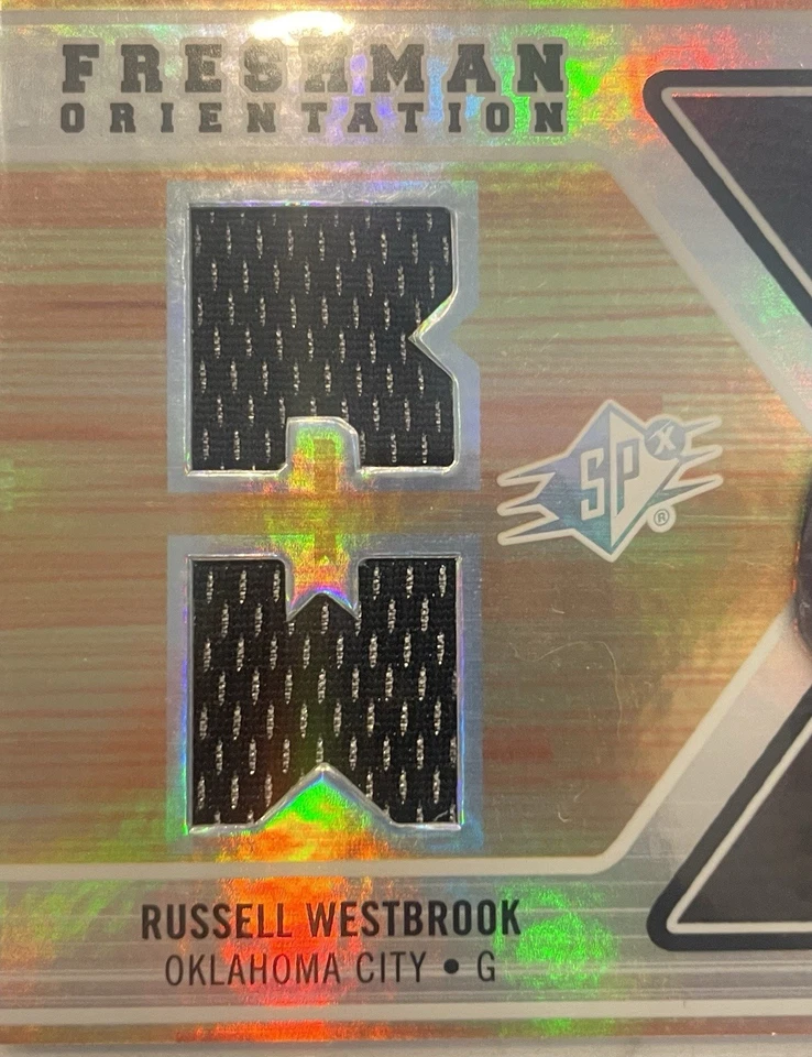 Tarjeta de parche de camiseta de novato Russell Westbrook 2008 - edición limitada de sesión de fotos Foto 3 de 3