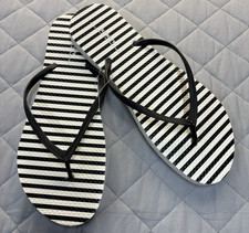 Old Navy Patterned Flip Flops Sandals Black White Striped Women New