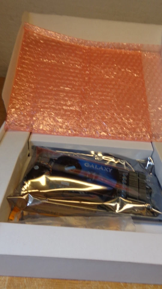 Galaxy GeForce 9600 GT Graphics Card 96GFF6HVDCXX PCIe 512Mb DDR3 256 HDMI/DVI - Image 3 of 4