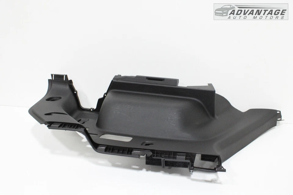 Chevrolet Blazer 2019-2021 maletero trasero derecho cuarto panel embellecedor cubierta OEM Foto 2 de 4