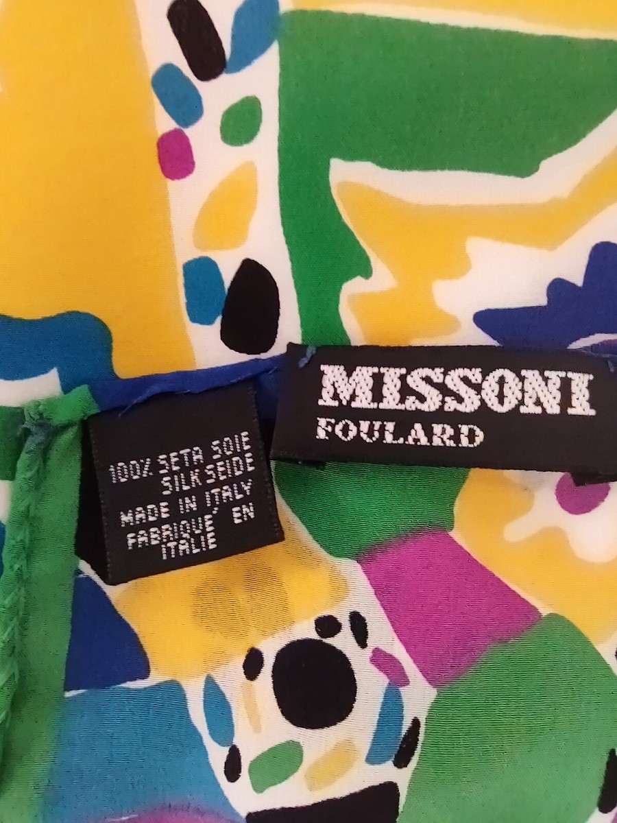 Foulard Missoni En Soie – Motif Multicolore, Occasion Déjà Porté, écharpe De Marque