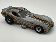 Vintage 1977 Hot Wheels Mongoose Corvette Funny Car Dragster Tom McEwen Diecast