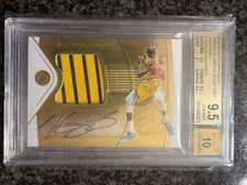2018-19 Opulence Kevin Durant Warriors Team Logo Patch BGS 9.5 Auto Gold #10/10