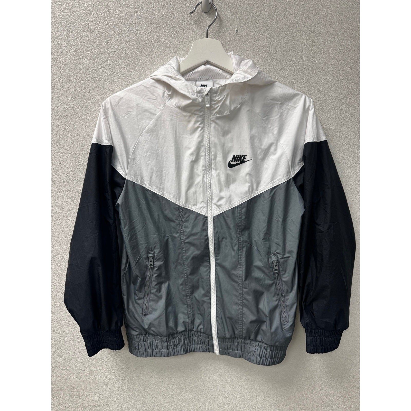 SACAI X NIKE NIKE Giacca Donna Impermeabile Full Zip Nero Grigio Bianco Taglia Large