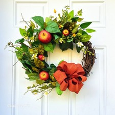 19" Red Apple Fall Wreath with a Rust Bow