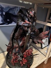 Prime 1 Studio UPMBR-04BN Berserker 1/4 Guts Statue Bloody Nightmare Version - Image 2
