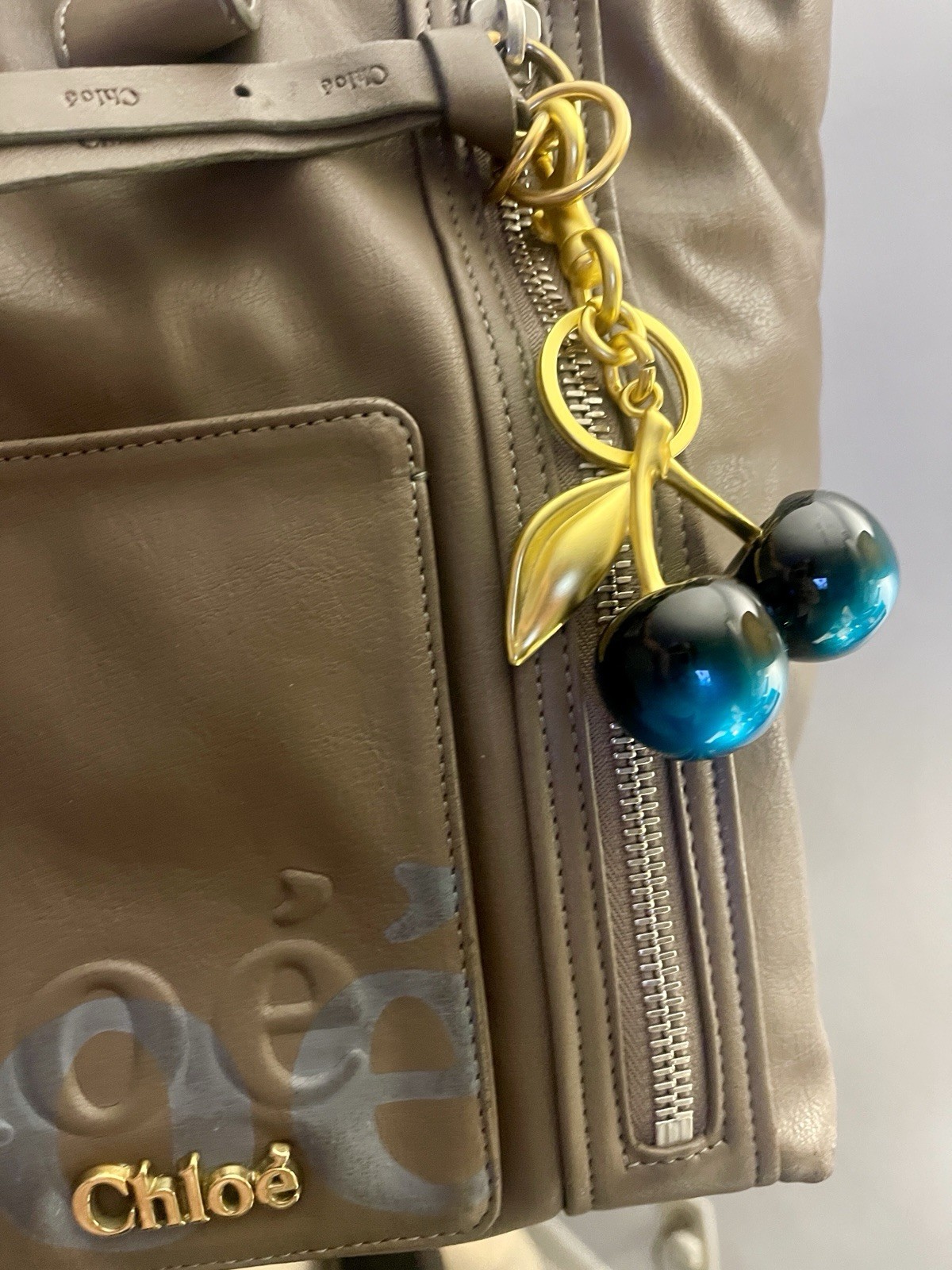 Authentic Chloe Tan Eclipse Commuter Leather Tote… - image 3