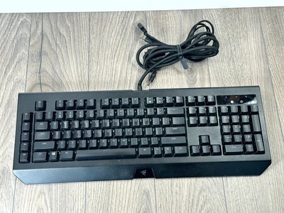 Razer BlackWidow Chroma V2 Mechanische Gaming Tastatur Green Switches - Beschreibung lesen